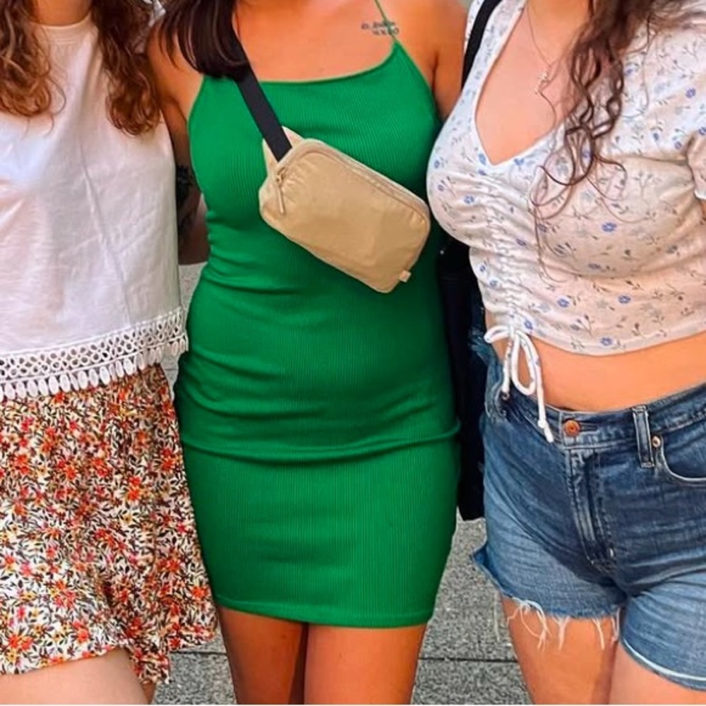Green Sleeveless Dress